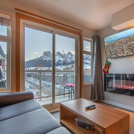 Mountain View 2 Bedroom Condo - Wt Top Floor-401 Canmore Eksteriør bilde