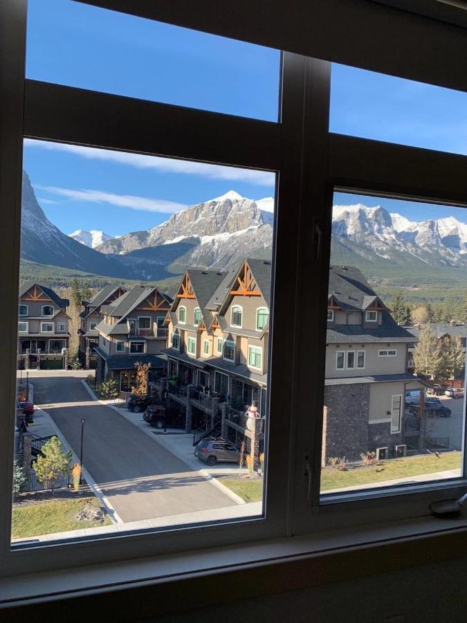 Mountain View 2 Bedroom Condo - Wt Top Floor-401 Canmore Eksteriør bilde